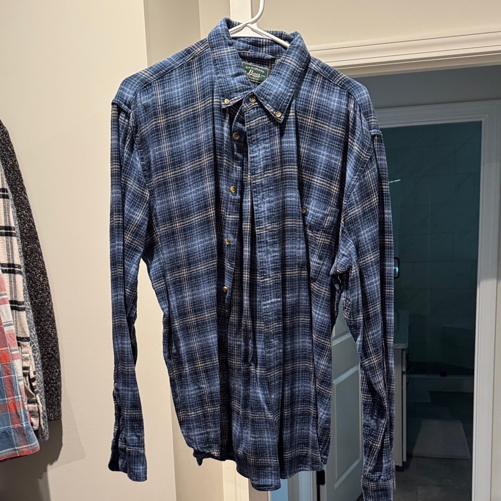 Bass Navy Checkered Men's Shirt